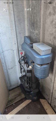 Bench top pillar - bench,