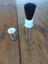 Clinique  mini make-up brush (as used to be supplied with blended face powder)