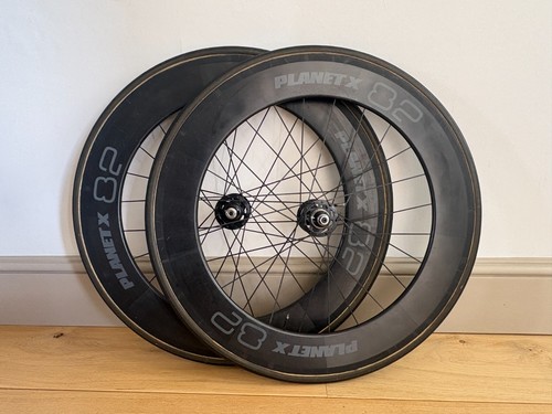 Planet 82mm carbon - planet, track