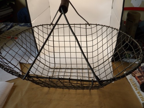 Vintage wire egg - egg, vegetable
