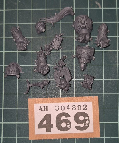 Warhammer 40k chaos - warhammer, space
