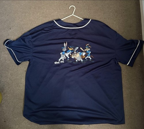 Hollister men looney tunes - hollister,