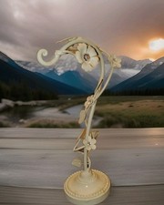 Cream Wire  Jewellery Tree
