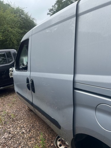 Vauxhall combo sportive 2016 - vauxhall,