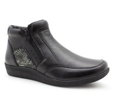 Womens Faux Leather Boots