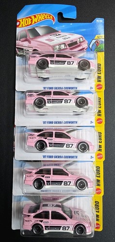 Hot wheels ford - hot,