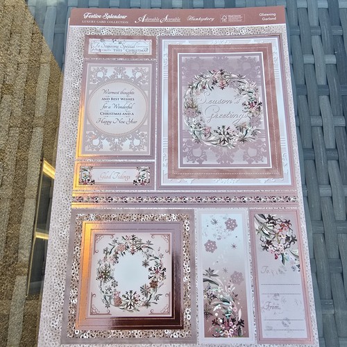 Hunkydory christmas garland - 'christmas, garland'