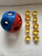 TUPPERWARE Shape -o- Ball