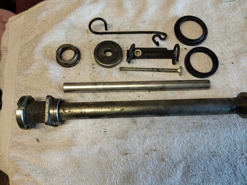 Kawasaki wheel axle - kawasaki, zx