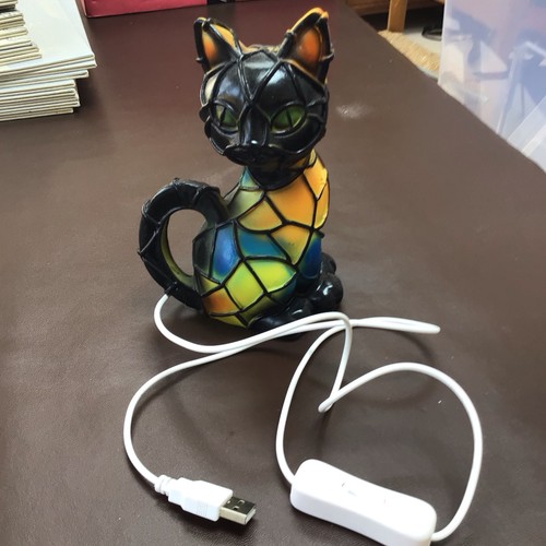 Resin table lamp - table,