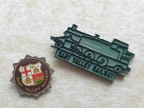 Two dart valley - two, pin