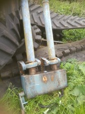 twin lorry trailer rams