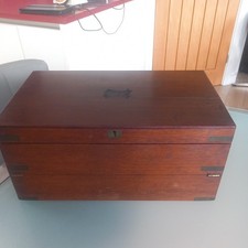 ANTIQUE VICTORIAN MAHOGANY