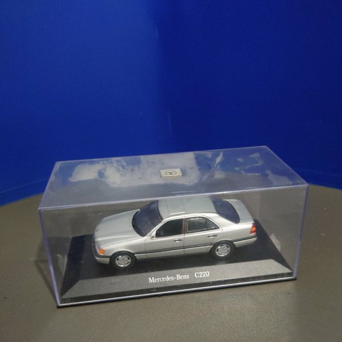 Minichamps mercedes benz - benz, c220