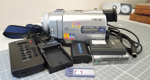 Sony dcr trv20e mini - mini, dv