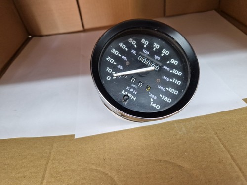 Triumph 2500 speedometer - , snt