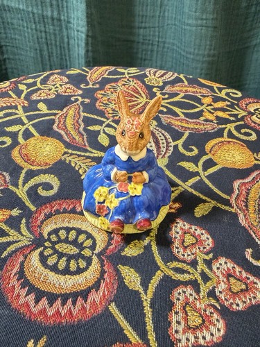 Royal doulton bunnykins - royal,