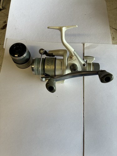 Shimano stradic 3000 gtm reel - stradic,