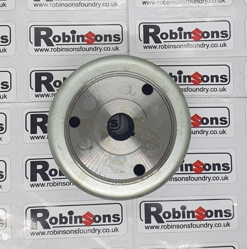 New genuine suzuki magneto - new,