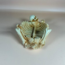 Handcrafted Skeleton Ribcage Ashtray – Gothic Skull Bowl – Ceramic Decor