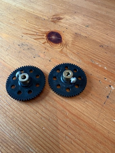 Meccano tooth spur gear - 57,