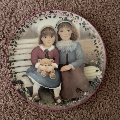 Sisters are blossoms chantal - "sisters, blossoms"