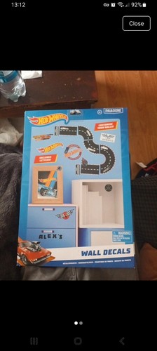 Hot wheels wall - hot,