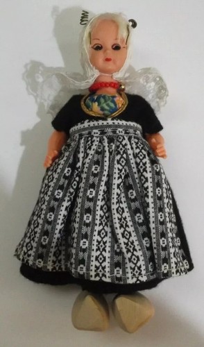 Vintage dutch doll - vintage,