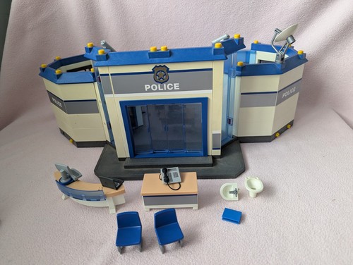 Playmobil police station 4263 - police,