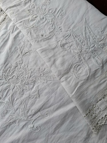 Antique hand embroidered linen - antique,