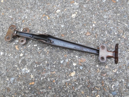 Classic wiper arm bracket - classic, ?wiper