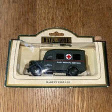 Lledo DAYS GONE DG64003 1950 BEDFORD ARMY AMBULANCE ARMY MEDICAL SERVICES BOXED