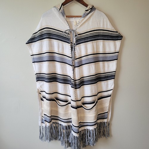 Anthropologie moth calexico - moth,