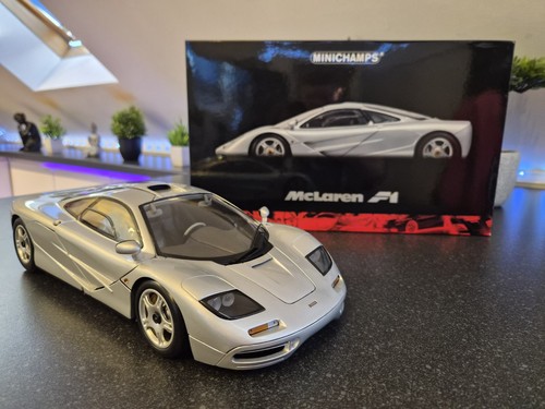 Minichamps mclaren f1 - mclaren,