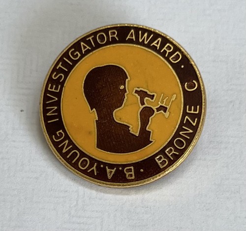 Vintage young investigator - vintage,