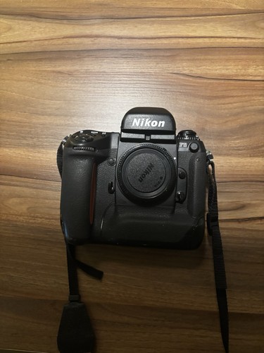 Nikon 35mm slr film - nikon, camera