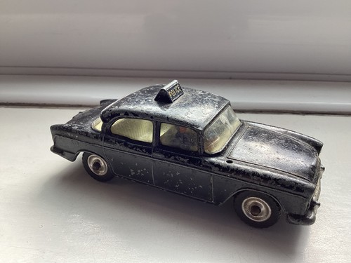 Dinky 256 humber hawk - humber,