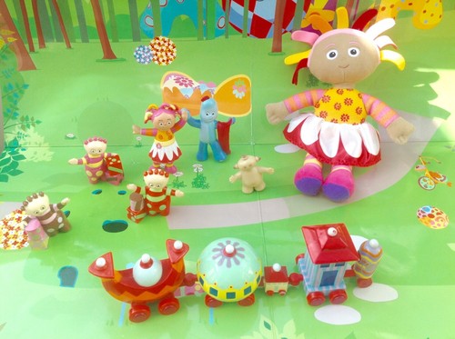 The night garden talking - night,