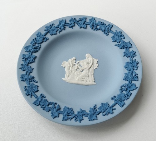 Rare wedgewood tri - rare, colour