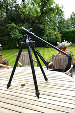 Uniloc System 1600 Tripod with Uniloc 30 Fluid Effect Tripod Head Uniloc 30 Bag