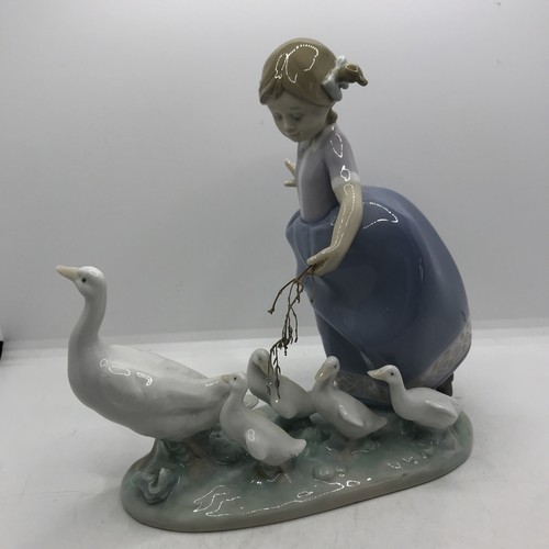 Lladro hurry now 5503 young - lladro,