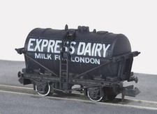 Peco NR-P168 N Gauge Milk Tank
