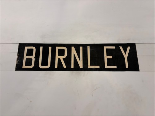Burnley blackburn 2212 bus - 2212,