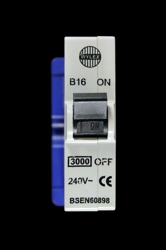 Wylex amp curve 3ka mcb - amp,