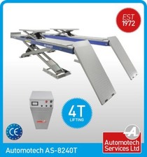 WHEEL ALIGNMENT SCISSOR CAR