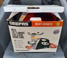 GEEPAS GMG767 1400W Electric