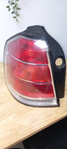 Vauxhall zafira tail light - b,