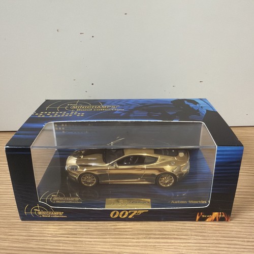 Minichamps 436 137621 james - 436,