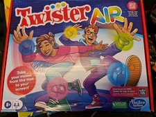 595. 2021 HASBRO TWISTER AIR GAME 100% COMPLETE
