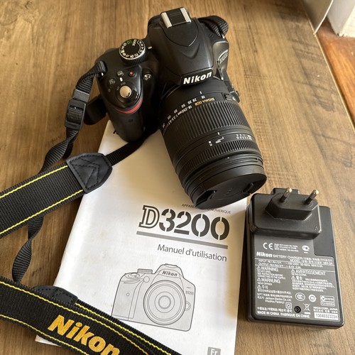 Nikon ds3200 dslr camera - nikon, w